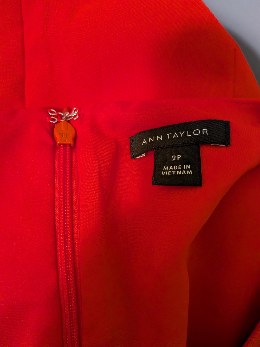 Ann Taylor Orang Ruffle Sheath Chiffon Dress W/ Flutter Sleeves 2 Petite - Picture 6 of 7